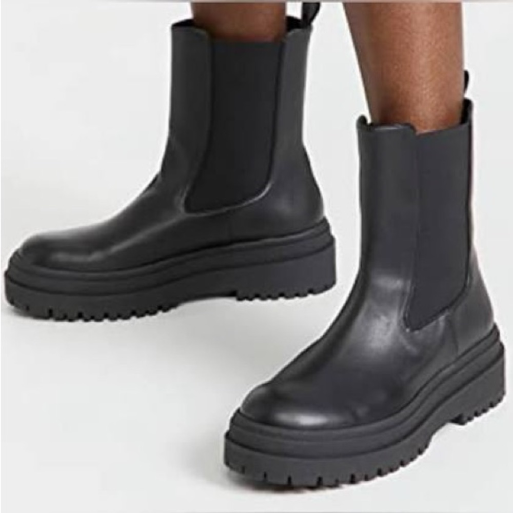 Good American Chelsea Combat Boot Black Size 11